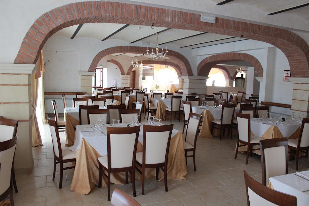 Agriturismo Al Passaggio di Pirro Villa Miglionico Esterno foto